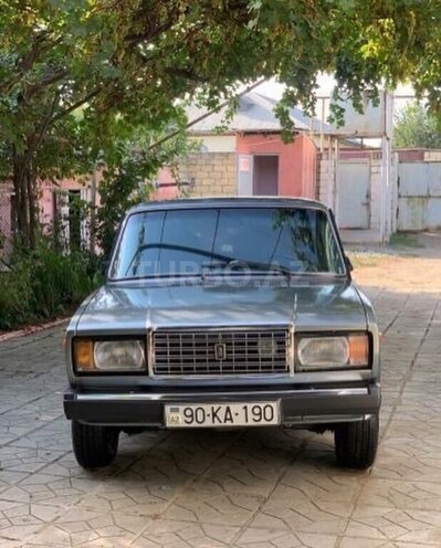 LADA (VAZ) 2107 2010, 197,000 km - 1.6 l - Ucar