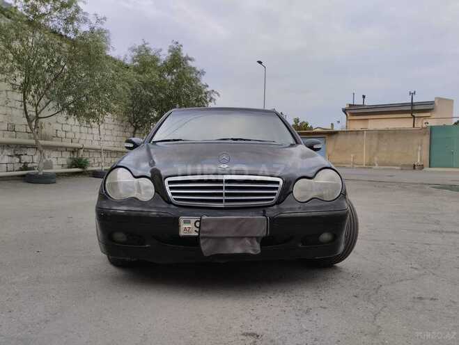 Mercedes C 220 2001, 420,000 km - 2.2 l - Bakı