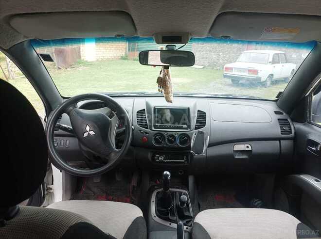 Mitsubishi L200 2010, 241,000 km - 2.5 l - Oğuz