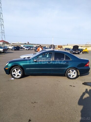 Mercedes C 240 2001, 37,820 km - 2.6 l - Sumqayıt