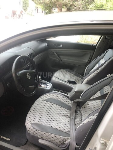 Volkswagen Passat 2001, 250,000 km - 1.8 l - Bakı