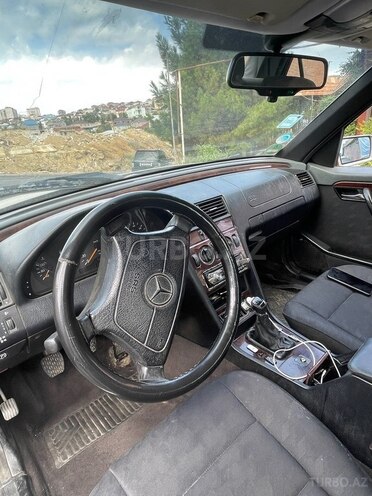Mercedes C 180 1997, 297,000 km - 1.8 l - Bakı