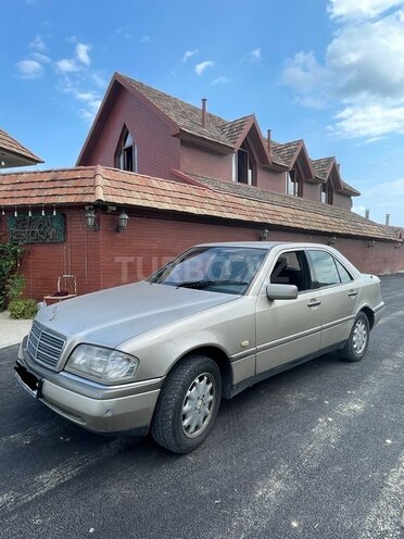 Mercedes C 180 1997, 297,000 km - 1.8 l - Bakı