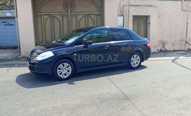 Nissan Tiida 2006, 219,856 km - 1.6 l - Bakı