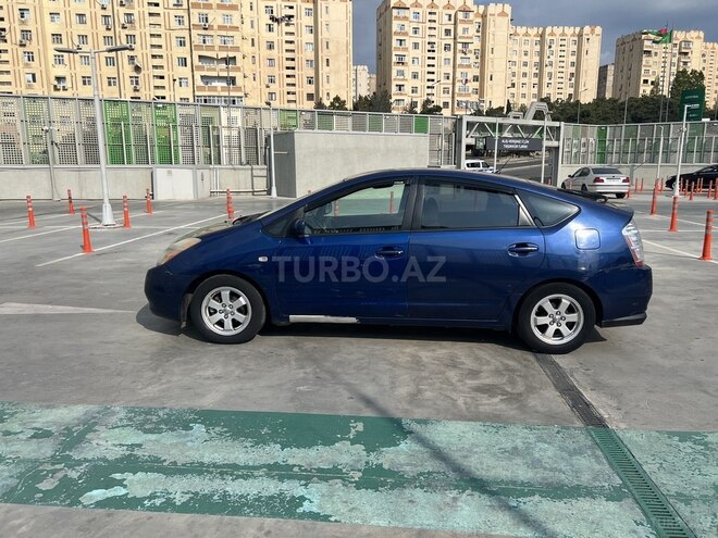 Toyota Prius 2009, 274,000 km - 1.5 л - Bakı
