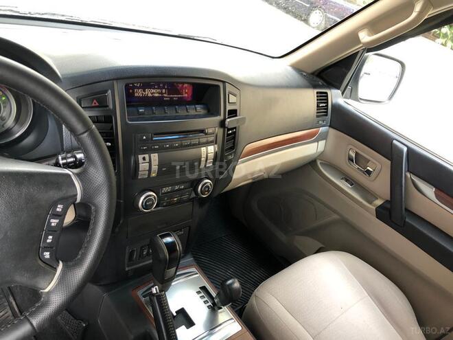 Mitsubishi Pajero 2007, 200,000 km - 3.0 l - Bakı