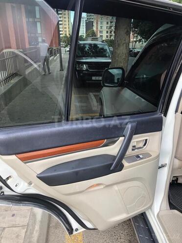 Mitsubishi Pajero 2007, 200,000 km - 3.0 l - Bakı