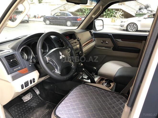 Mitsubishi Pajero 2007, 200,000 km - 3.0 l - Bakı