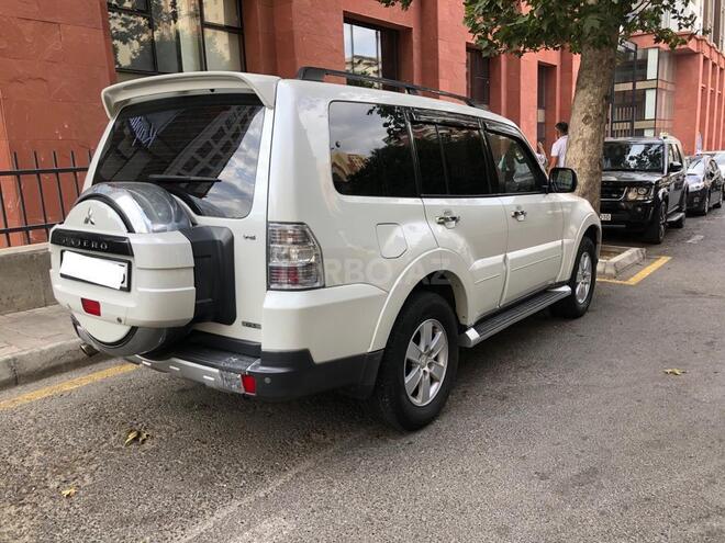 Mitsubishi Pajero 2007, 200,000 km - 3.0 l - Bakı