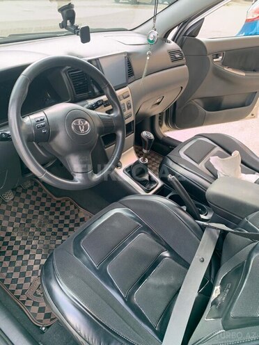 Toyota Corolla 2005, 159,000 km - 1.4 l - Bakı