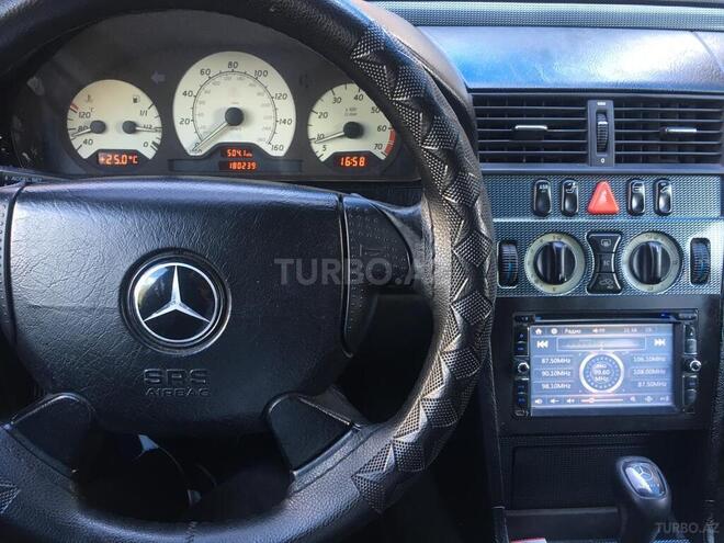 Mercedes C 230 1999, 181,000 km - 2.3 l - Qax