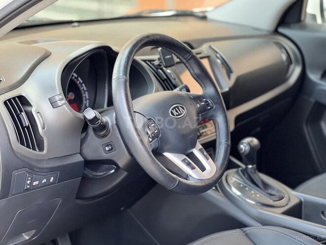 Kia Sportage 2012, 169,000 km - 2.0 l - Bakı