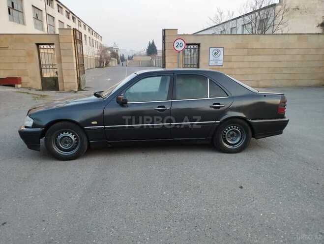 Mercedes C 220 1993, 410,000 km - 2.2 l - Bakı