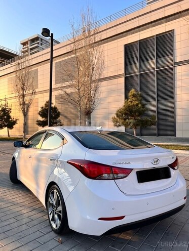 Hyundai Elantra 2015, 116,000 km - 1.8 l - Bakı