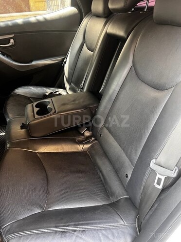 Hyundai Elantra 2015, 116,000 km - 1.8 l - Bakı