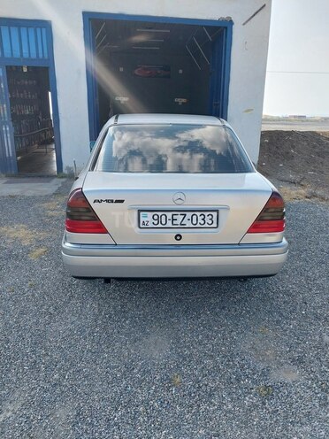 Mercedes C 180 1996, 418,000 km - 1.8 л - Yevlax