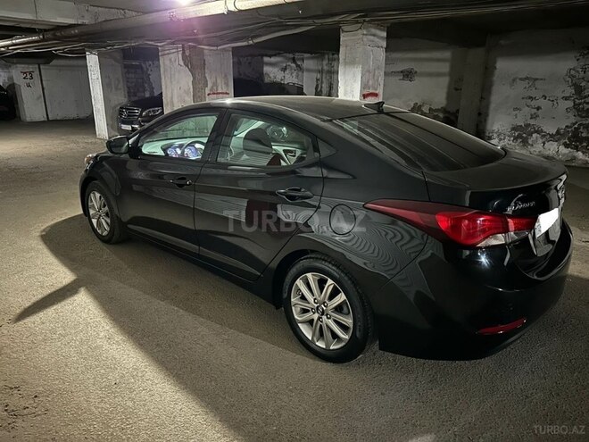 Hyundai Elantra 2015, 83,500 km - 1.8 l - Bakı