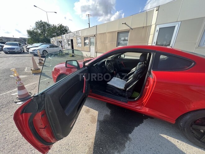 Hyundai Coupe 2004, 182,000 km - 2.7 l - Bakı
