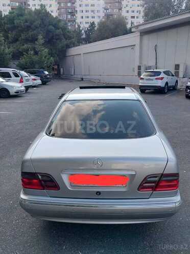 Mercedes E 220 2000, 352,000 km - 2.2 l - Bakı