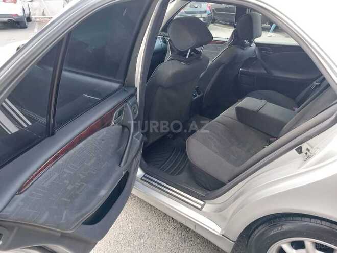 Mercedes E 220 2000, 352,000 km - 2.2 l - Bakı