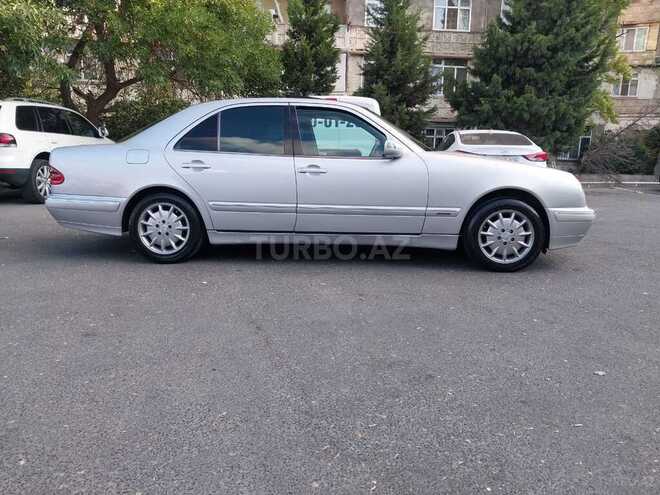 Mercedes E 220 2000, 352,000 km - 2.2 l - Bakı