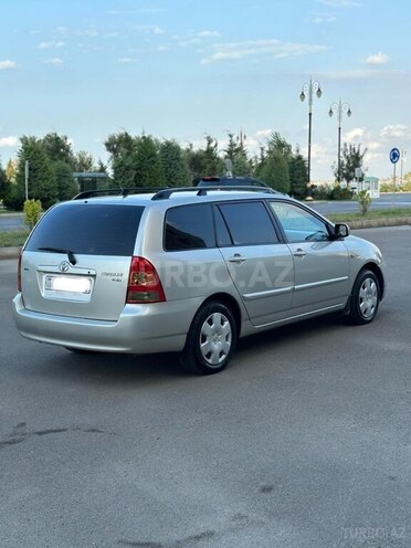 Toyota Corolla 2005, 241,000 km - 1.4 л - Bakı
