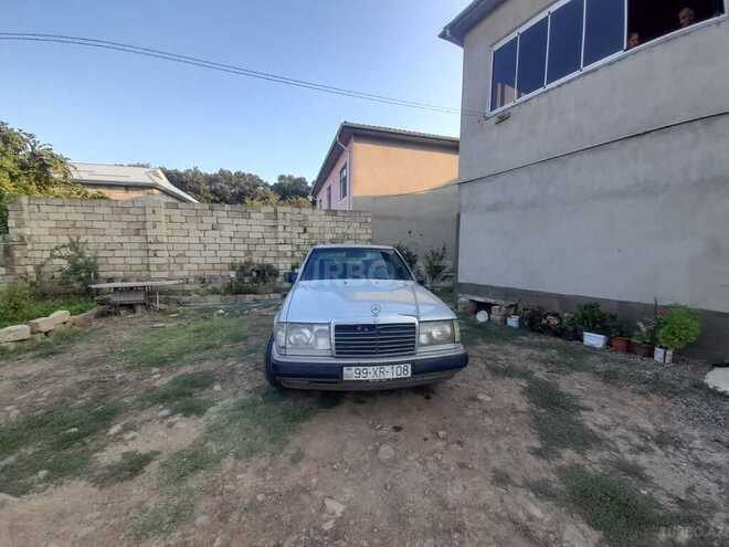 Mercedes E 250 1992, 300,000 km - 2.5 л - Masallı