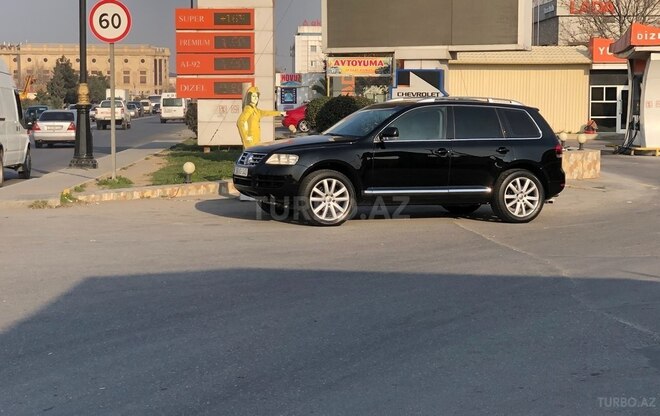 Volkswagen Touareg 2004, 209,621 km - 4.2 l - Bakı