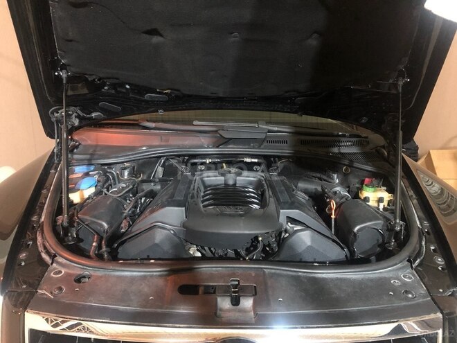 Volkswagen Touareg 2004, 209,621 km - 4.2 l - Bakı