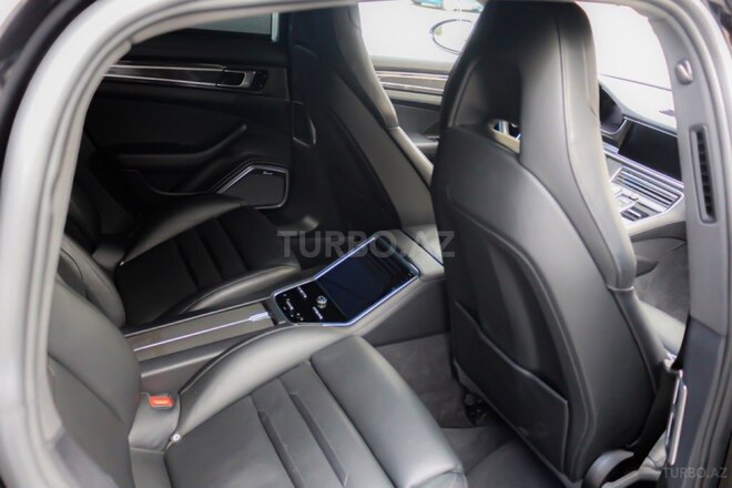 Porsche Panamera 4S 2017, 61,000 km - 3.0 l - Bakı