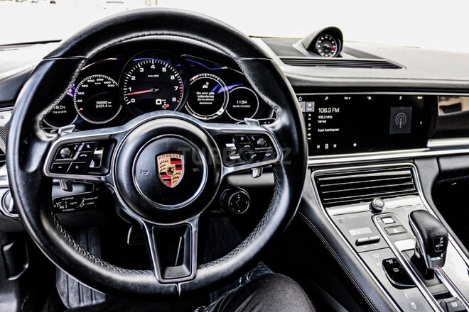 Porsche Panamera 4S 2017, 61,000 km - 3.0 l - Bakı