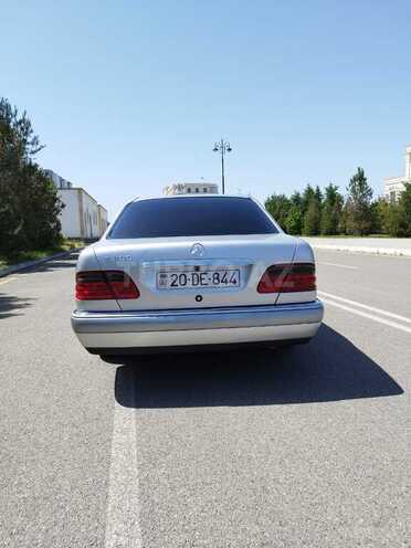 Mercedes E 200 1998, 229,000 km - 2.0 l - Bakı