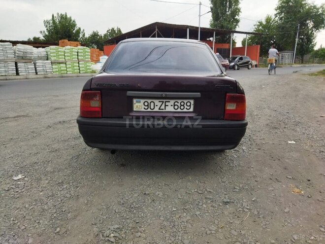 Opel Vectra 1991, 352,877 km - 1.8 l - Zaqatala