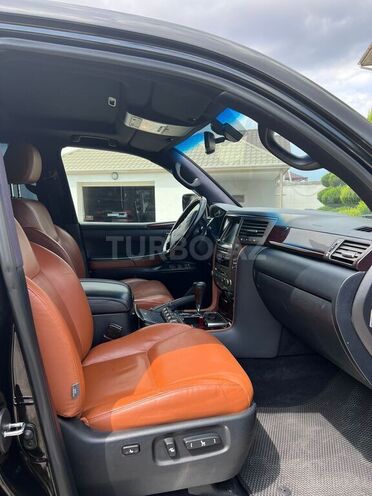 Lexus LX 570 2011, 180,000 km - 5.7 l - Bakı