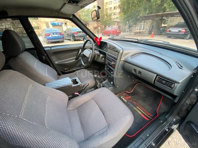LADA (VAZ) 2115 2010, 142,000 km - 1.6 л - Bakı