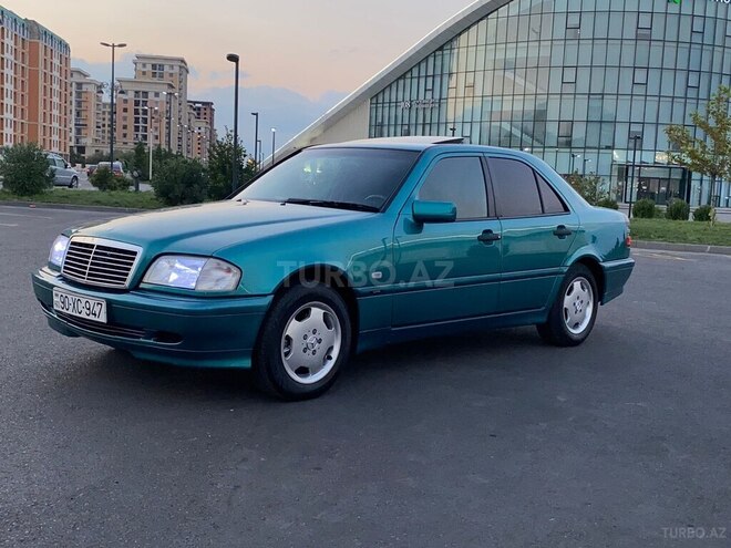Mercedes C 200 1998, 280,000 km - 2.0 l - Bakı