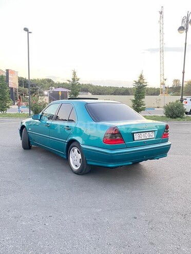 Mercedes C 200 1998, 280,000 km - 2.0 l - Bakı