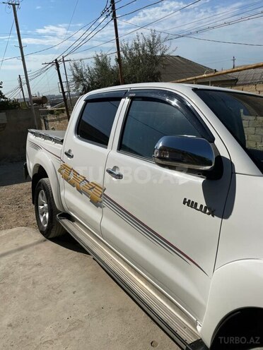 Toyota Hilux 2012, 350,000 km - 2.5 l - Bakı