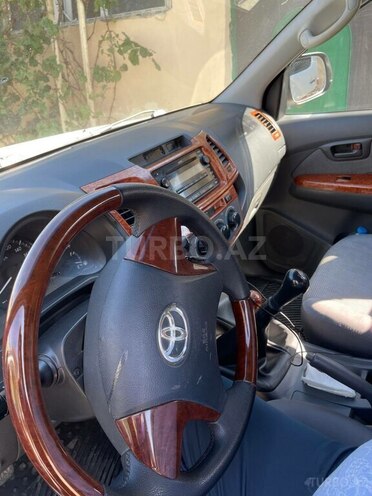 Toyota Hilux 2012, 350,000 km - 2.5 l - Bakı
