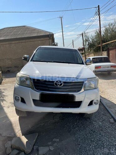 Toyota Hilux 2012, 350,000 km - 2.5 l - Bakı