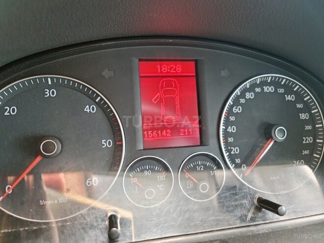 Volkswagen Touran 2010, 156,142 km - 1.9 l - Bakı