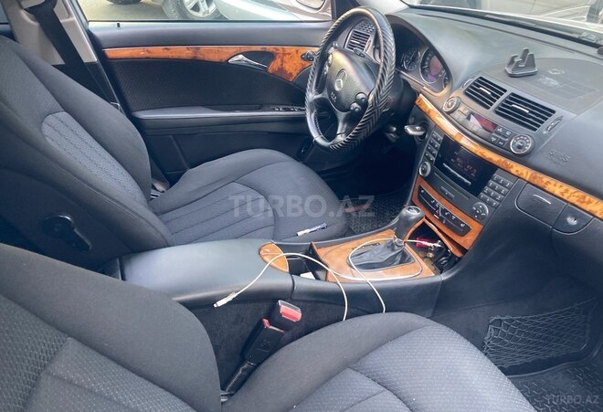 Mercedes E 200 2007, 298,547 km - 1.8 л - Bakı