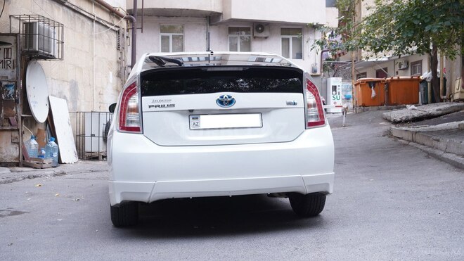 Toyota Prius 2014, 199,559 km - 1.8 л - Bakı