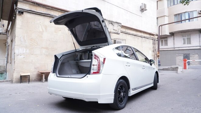 Toyota Prius 2014, 199,559 km - 1.8 л - Bakı