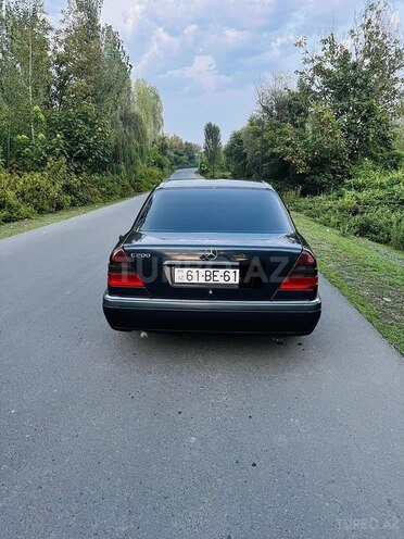 Mercedes C 180 1996, 300,000 km - 1.8 l - Zaqatala