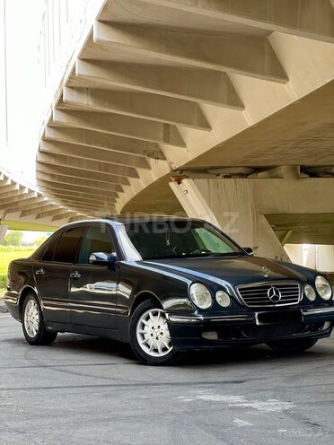 Mercedes E 270 2000, 325,217 km - 2.7 l - Bakı