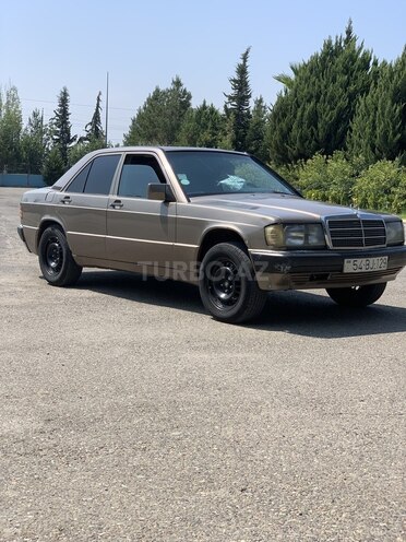 Mercedes 190 1989, 198,000 km - 2.0 l - Sabirabad