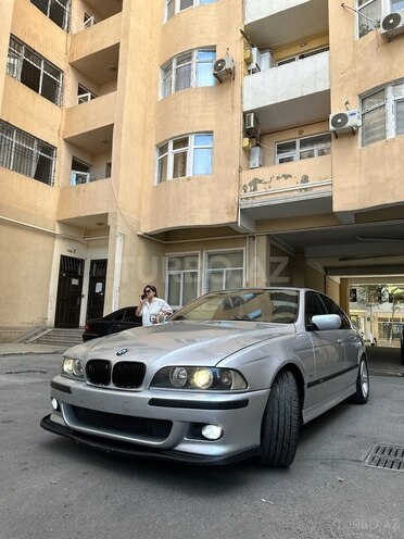 BMW 528 2000, 365,000 km - 2.8 l - Bakı