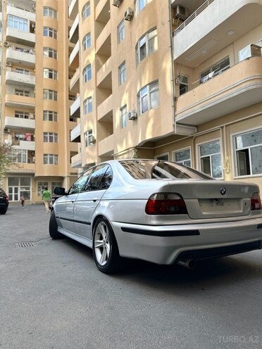 BMW 528 2000, 365,000 km - 2.8 l - Bakı