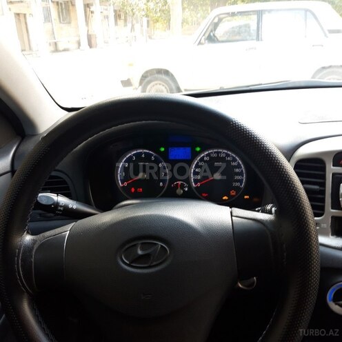 Hyundai Accent 2010, 270,000 km - 1.4 л - Bakı